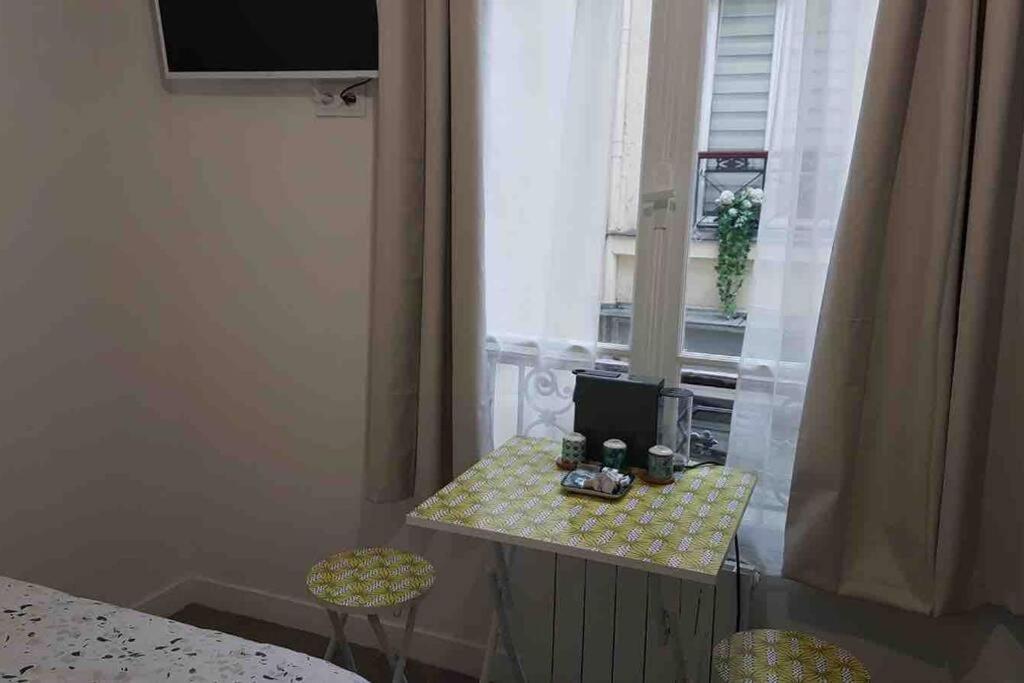 Studio Cosy, Quartier Canal Saint-Martin Paris Exterior photo